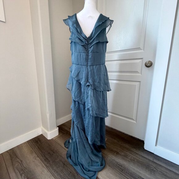 David's Bridal Formal Prom Bridesmaid Chiffon Tiered Dress Gown Dusty Blue - Picture 2 of 8